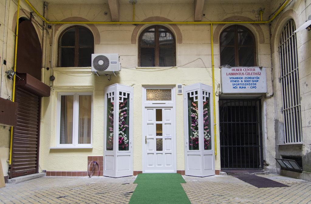 Authentic Grand Boulevard Будапеща Екстериор снимка